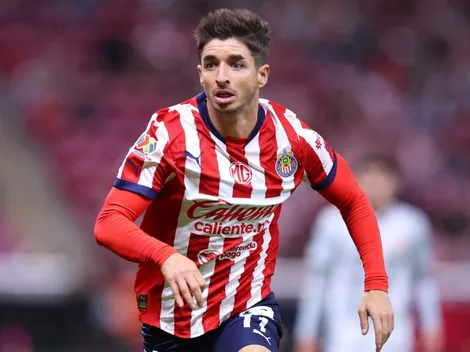 Isaác Brizuela y su muestra de amor por Chivas pese a no entrar en planes