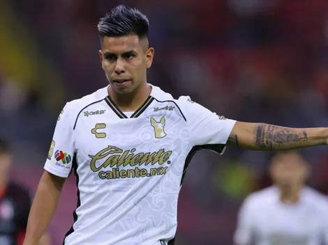 La idea de Chivas para fichar a Efraín Álvarez y la postura del jugador