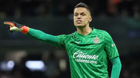 Los errores de Óscar Whalley en Chivas.