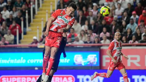 Pável Pérez aplicó la "ley del ex" en el Chivas vs. Necaxa