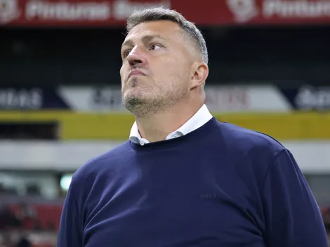 Habló la afición: El DT que debió llegar a Chivas antes que Óscar García