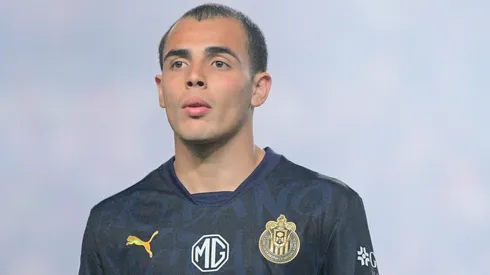 Hugo Camberos llama la atención en Europa.