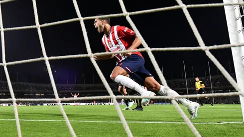 Daniel Ríos sigue con contrato vigente en Chivas.