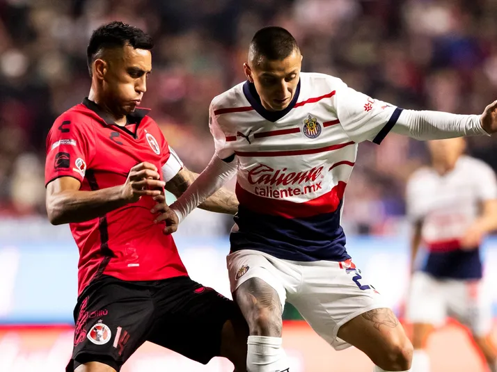 Habrá amistoso Chivas vs. Xolos: ¿Para quién jugará Efraín Álvarez?