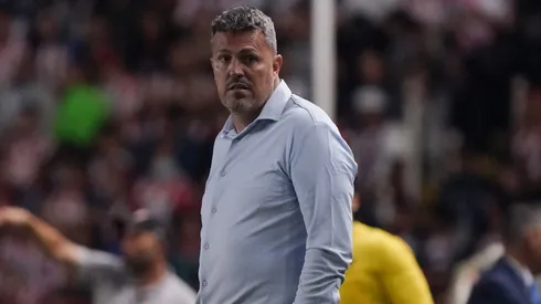 Whalley y Gómez causan baja en Chivas.