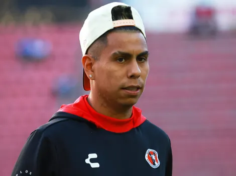 Chivas comenzó a negociar por dos jugadores de la Liga MX