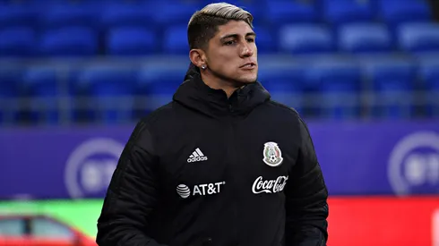 Alan Pulido sigue sin debutar en Chivas luego de su vuelta.