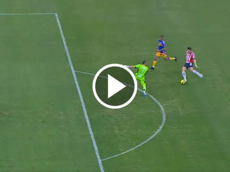 Teun Wilke se lució con su primer gol con Chivas contra Tigres