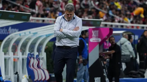 García Junyet penas ha ganado un partido con Chivas.