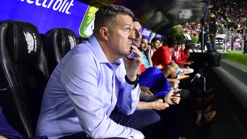 La dura sanción que podría recibir Óscar García por golpear a James Rodríguez.