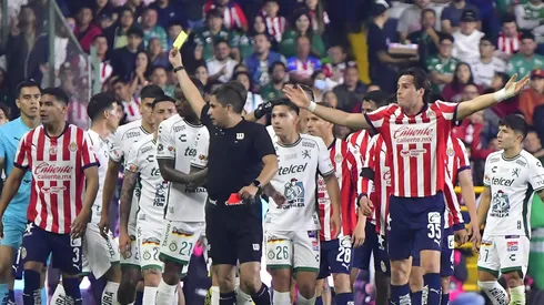 Los rojiblancos no pudieron sumar en la cancha de los Esmeraldas.
