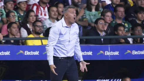 El estratega emitió un comunicado para admitir su culpabilidad.