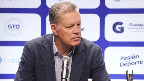 El analista de ESPN fue directivo de los tapatíos.