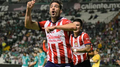 El timonel del Rebaño no ha logrado convencer a los aficionados.