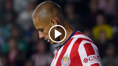 Chicharito Hernández y una actitud nunca vista en Chivas vs. Querétaro.