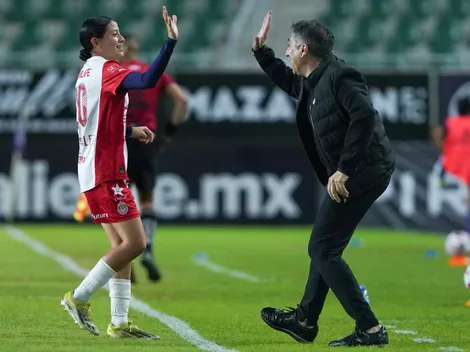 Ivonne González se luce con Chivas Femenil