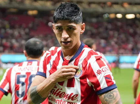 Alan Pulido y una autocrítica luego de su gol y el triunfo de Chivas