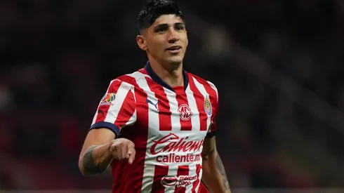 Alan Pulido le hizo un pedido a Óscar García.