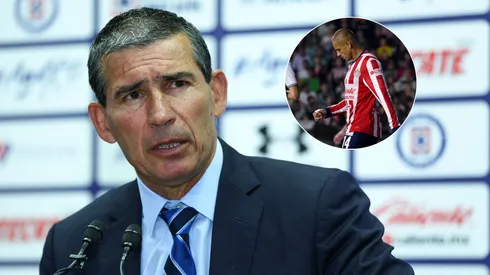 Yayo de la Torre es pesimista con Chicharito Hernández.