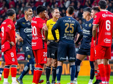 El implícito mensaje que dejó Chivas contra el arbitraje tras la polémica derrota