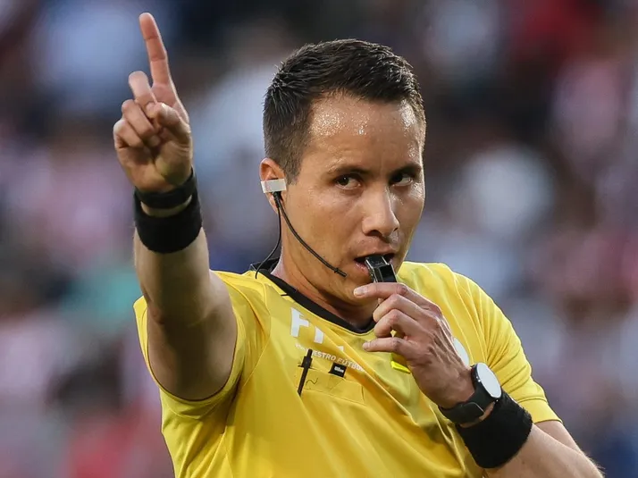 Los puntos que tendría Chivas con otras decisiones arbitrales en el Clausura 2025