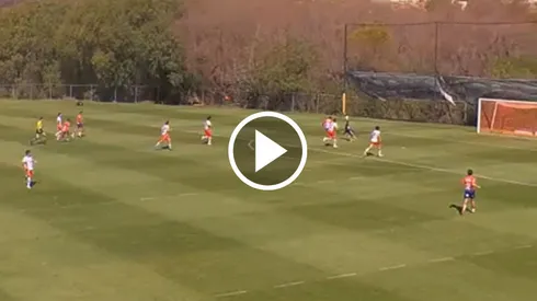 Golazo de Sebastián Pérez Bouquet ante Chivas Sub23.