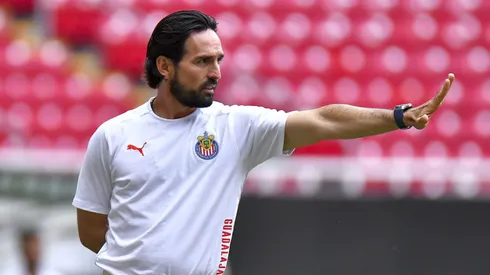 Gerardo Espinoza tendrá su segunda experiencia en la estructura de Chivas, aunque será la primera con el equipo mayor.