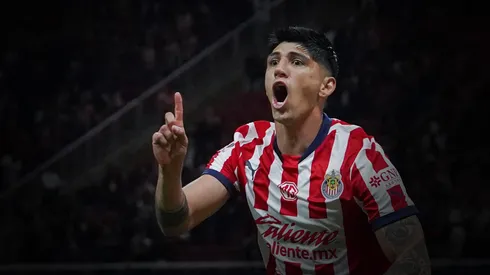 Alan Pulido señaló a culpables de botellazo contra América