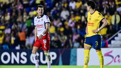 El gesto de Alan Mozo tras ser expulsado con Chivas