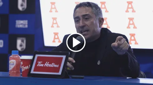 Antonio Contreras explotó en conferencia de prensa.