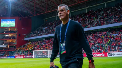 Héctor Altamirano reemplazó a Gerardo Espinoza como DT ante Juárez.