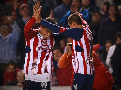 Chivas presumió reencuentro de Chicharito con Omar Bravo