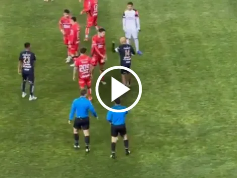 Chicharito tuvo fuerte bronca con defensa del Atlas