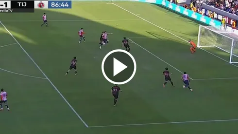 Teun Wilke marcó el gol del empate del amistoso entre Chivas y Tijuana.