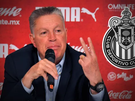 Los dos jugadores que Ricardo Peláez ya no quiere ver en Chivas