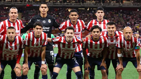 Gerardo Espinoza deberá rearmar la defensa debido a dos bajas en la primera línea.