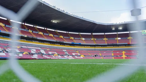 Los rojiblancos le hacen los honores al Azul.