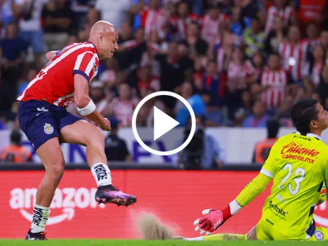 La polémica falla de Chicharito contra Cruz Azul