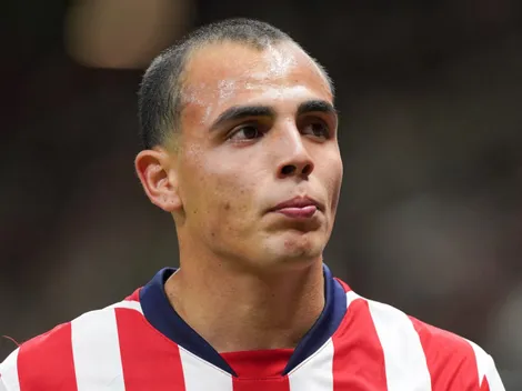 ¿Hugo Camberos congelado en Chivas?