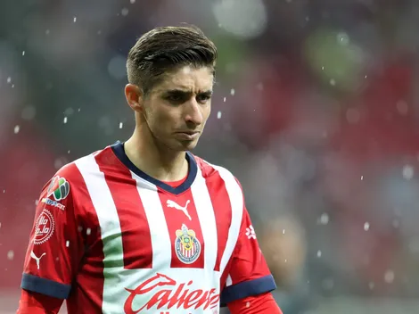 ¿Traición? Afición de Chivas se lanza contra Isaác Brizuela tras su salida