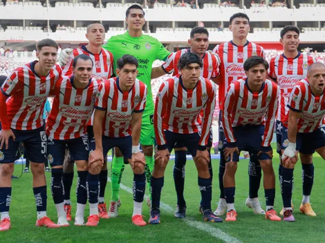 El jugador de Chivas que perdió terreno con Gerardo Espinoza
