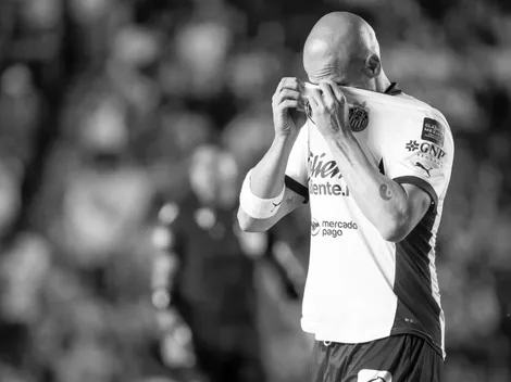 Chicharito y su decisión que confirmaría que saldrá de Chivas en verano