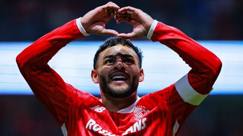 Alexis Vega ahora cuesta una millonada.