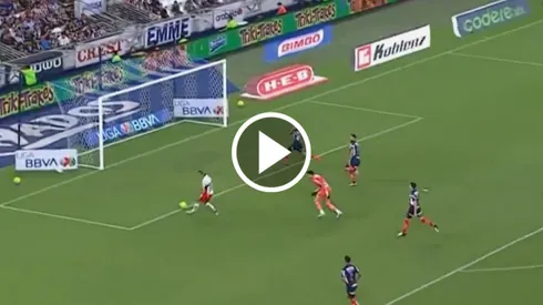 El golazo del Piojo Alvarado con el que Chivas revivió vs. Rayados