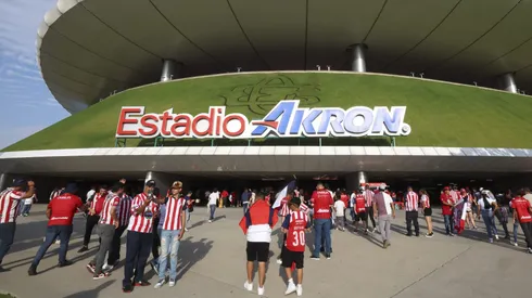 Nuevamente, Chivas debería mudarse del Estadio Akron.