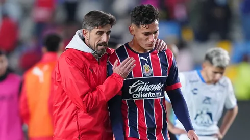 Chiquete Orozco elogió a Veljko Paunovic.