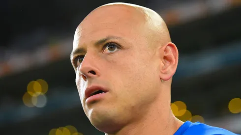 Chicharito es baja en Chivas.