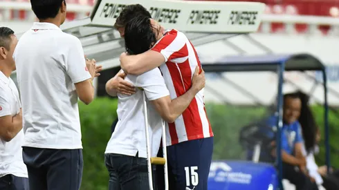 El futbolista que vuelve a estar disponible en Chivas.