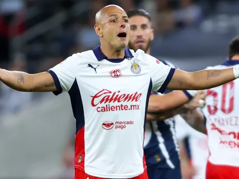 El inesperado motivo por el que Chicharito Hernández causó baja en Chivas