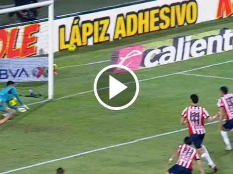 La atajada del Tala Rangel que cambió el Chivas vs. Mazatlán